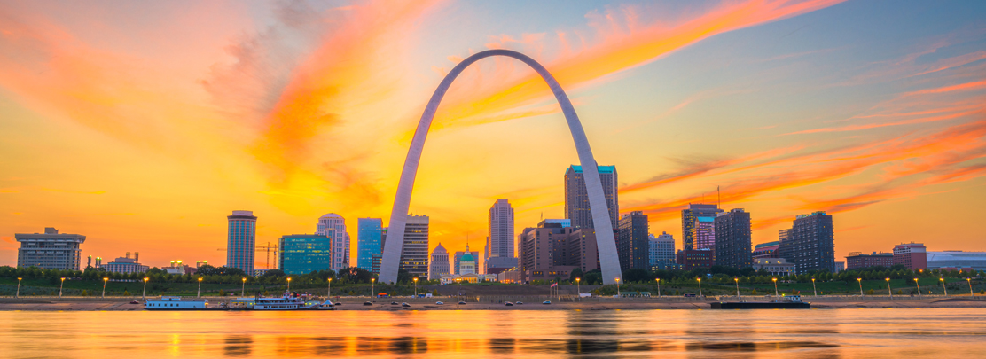 st louis skyline at dusk downtown st louis skyline at dusk